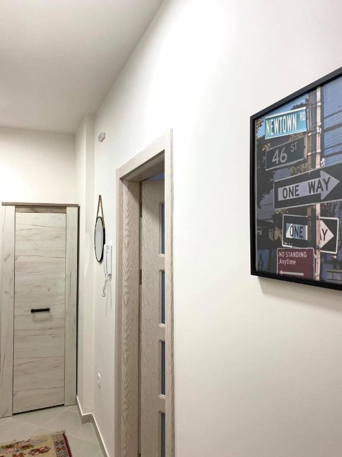 Newtown Apartment Нікшич Екстер'єр фото