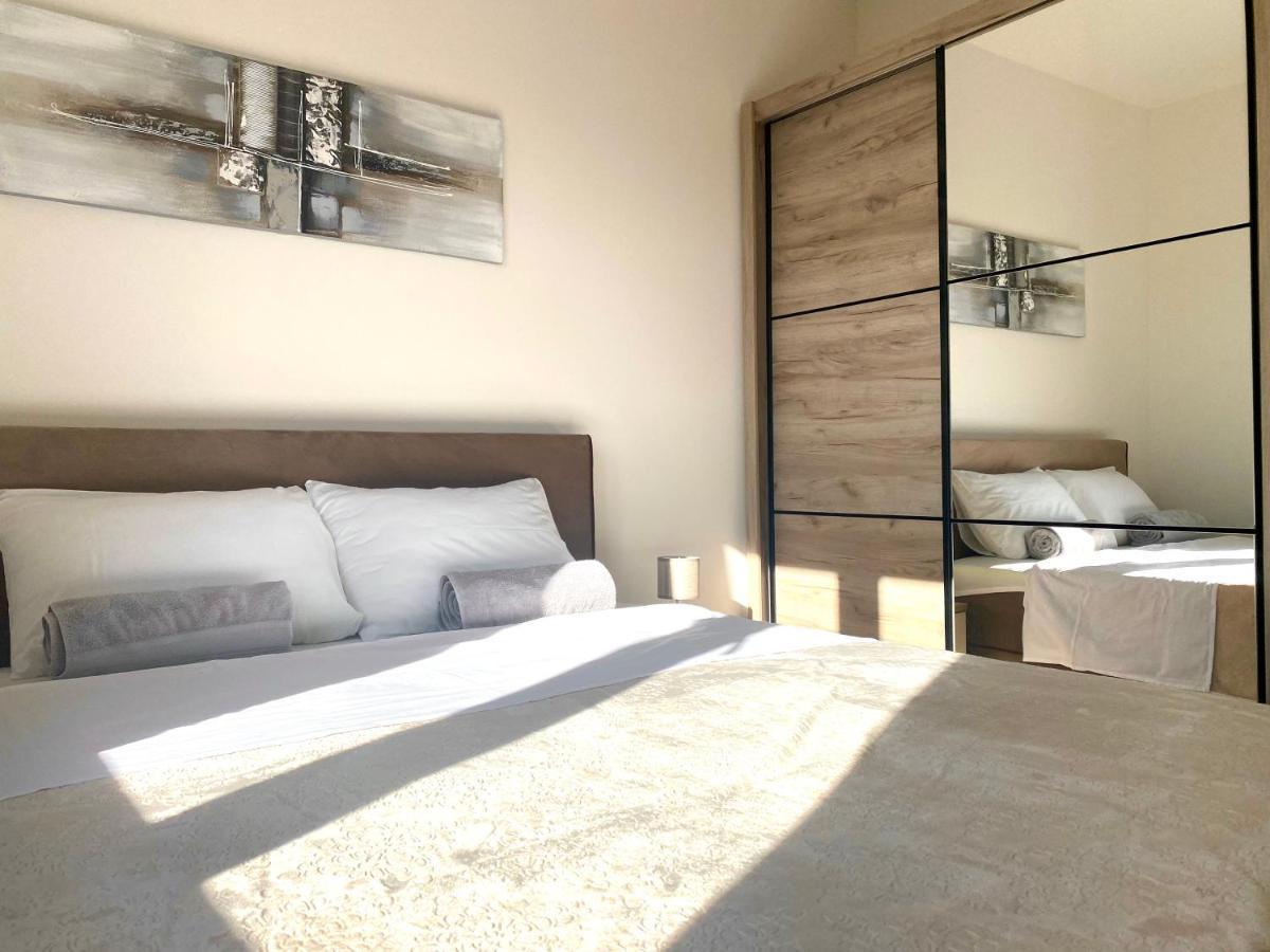 Newtown Apartment Нікшич Екстер'єр фото